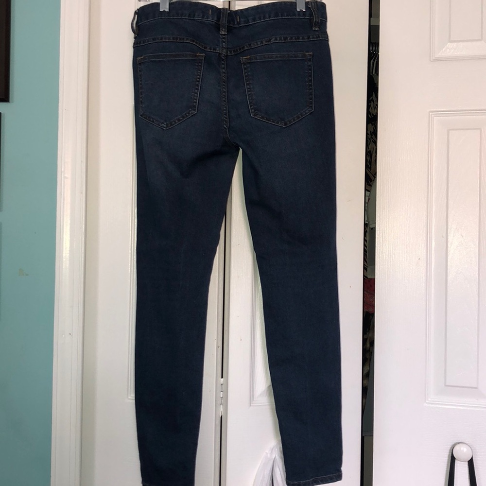 FREE PEOPLE RIPPED SKINNY JEANS - Picture 3 of 4